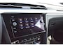 Volkswagen Arteon Shooting Brake 2.0 TSI R-Line Business+ 190PK / 140kW 7 versn. DSG, Assistentiepakket, Designpakket, Licht & zicht-pakket, Comfort+ pakket, Decor inleg 'black carbon', IQ. Light, Stuurwiel verwarmd 20"inch lichtmetalen Velgen, etc.