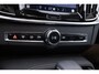 Volvo V90 Cross Country B5 AWD Pro | PANORAMADAK | LEDER | Trekhaak | harman/kardon