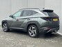 Hyundai Tucson 1.6 T-GDI PHEV Premium 4WD / Vaste Trekhaak 13-polig (Trekgewicht 1.350kg) / Stuur- en Stoelverwarming / Stoelverkoeling / Adaptieve Cruise Control / 360° Camera / Climate Control / Navigatie full map / Apple Carplay & Android Auto / Elektrisch Verstelbare Voorstoelen met geheugenset Bestuurdersstoel / Keyless Entry & Start / Elektrische Achterklep