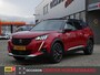 Peugeot e-2008 EV 50kWh 136pk GT Sport | 3-Fase | Panoramadak | Rouge Elixir |