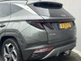 Hyundai Tucson 1.6 T-GDI PHEV Premium 4WD / Vaste Trekhaak 13-polig (Trekgewicht 1.350kg) / Stuur- en Stoelverwarming / Stoelverkoeling / Adaptieve Cruise Control / 360° Camera / Climate Control / Navigatie full map / Apple Carplay & Android Auto / Elektrisch Verstelbare Voorstoelen met geheugenset Bestuurdersstoel / Keyless Entry & Start / Elektrische Achterklep
