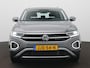 Volkswagen T-Roc 1.5 TSI Style / Camera / Clima / Side Assist