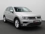 Volkswagen Tiguan 1.4 TSI ACT Comfortline 150PK Alarm, Navi, Trekhaak, Clima, 17" LM Velgen, Inkl. buitenspiegels, PDC voor en achter