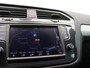 Volkswagen Tiguan 1.4 TSI ACT Comfortline 150PK Alarm, Navi, Trekhaak, Clima, 17" LM Velgen, Inkl. buitenspiegels, PDC voor en achter