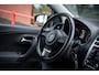 Volkswagen Polo 1.2 TSI Highline | Cruise control | Stoelverwarming | Parkeer hulp | Airco | Navigatie |