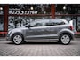 Volkswagen Polo 1.2 TSI Highline | Cruise control | Stoelverwarming | Parkeer hulp | Airco | Navigatie |
