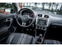 Volkswagen Polo 1.2 TSI Highline | Cruise control | Stoelverwarming | Parkeer hulp | Airco | Navigatie |