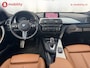 BMW 3-Serie Touring 320i High Executive M-Sport Apple CarPlay | Panoramadak | Head-Up Display | Achteruitrijcamera