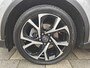Toyota C-HR 1.8 Hybrid Bi-Tone |