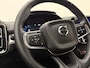 Volvo XC40 B4 211pk Plus Dark / Harman&Kardon / Elektr. Stoelen / 19'' + All Season / Elektr. Trekhaak / Noodreservewiel / Keyless / BLIS / ACC / Verw. Voorruit /