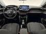 Peugeot e-208 EV Allure 50 kWh | SOH 92% | Snelladen | Pano | 360° | Virtual | Carplay | Navi | Parkeersens. | NAP