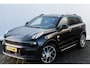 Lynk & Co 01 1.5 Plug-in Hybrid 262 Pk I Modeljaar 2023 I Stuurverwarming I Panoramadak I 75 km Elektrisch I 360 Camera I Infinity Audio I Full Map Navi I Carplay I 20 inch. LMV l 1e eigenaar