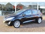 Ford Fiesta 1.0-100pk EcoBoost Titanium 5deurs Mooie en zuinige Ford Fiesta in de luxe Titanium uitvoering. Climate control , Cruise control , Navigatie , Bluetooth