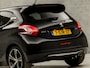 Peugeot 208 1.6 THP GTi 200Pk (PANORAMADAK, NAVIGATIE, CLIMATE, JBL AUDIO, LEDER, ZWART HEMEL, SPORTSTOELEN, CRUISE, PARKEERSENSOREN, NIEUWSTAAT)