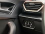 CUPRA Formentor 1.4 e-Hybrid VZ Performance 245Pk Automaat (APPLE CARPLAY, GROOT NAVI, MEMORY SEATS, LEDER, KUIPSTOELEN, 360 CAMERA, STUUR/STOELVERWARMING, ADAPTIVE CRUISE, SFEERVERLICHTING, NIEUWSTAAT)