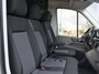 Volkswagen Crafter Bedrijfswagens 35 Trendline 2.0 TDI 140pk L3H3 · Tussenschot · Trekhaak · Alarm · P-Sensoren · Cruise Control · Camera · Apple/Android Car Play · Garantie t/m 22-12-2028 of 120.000km