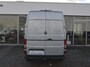 Volkswagen Crafter Bedrijfswagens 35 Trendline 2.0 TDI 140pk L3H3 · Camera · Trekhaak · Tussenschot · Alarm · P-Sensoren · Cruise Control · Garantie t/m 22-12-2028 of 120.000km