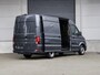 Volkswagen Crafter Bedrijfswagens 35 2.0 TDI 140pk Highline L3H3 · Camera · Trekhaak · Apple/Android Car Play · Tussenschot · Alarm · Verwarmbare Voorruit · Garantie t/m 22-12-2028 of 120.000km