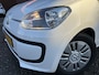Volkswagen Up! 1.0 move up! BlueMotion GOED ONDERHOUDEN!! // NAVI // BLUETOOTH // AIRCO // ELEK. RAMEN