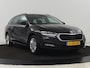 Skoda Octavia 1.0 TSI Business Edition | Carplay | Sfeerverlichting | Navigatie | Full LED | Parkeerhulp | Getint glas | Digital Cockpit