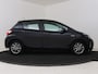 Toyota Yaris 1.5 Hybrid Design | LM velgen | Camera | Full map navigatie | Climate control |