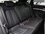 Audi E-tron 55 quattro S edition 95 kWh | Pano | Trekhaak | B&O | Ambient lighting | Luchtvering | 360° camera | HUD | Leder |