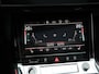 Audi E-tron 55 quattro S edition 95 kWh | Pano | Trekhaak | B&O | Ambient lighting | Luchtvering | 360° camera | HUD | Leder |