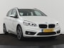 BMW 2-Serie Active Tourer 218i High Executive | Leder | Stoelverwarming | Harman/Kardon | Trekhaak | Navigatie | Full LED | Climate control | Parkeerhulp | Cruise control