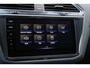 Volkswagen Tiguan 1.4 TSI eHybrid R-Line Plug in hybride*VW Fabrieksgarantie t/m04-2027*Perfect Onderh.*Elek. Trekhaak/IQ Drive/IQ Light/ACC/360 Camera/Dodehoek/Apple Carplay-Android/Digi. Cockpit/Stoelverw.V+A/Stuurverw./Half Leder/Parkeersens.V+A/19 inch LM*