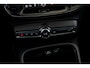 Volvo EX40 Single Motor 70 kWh Plus Black Edition | Pixel LED koplampen | Elektrische stoelverstelling | Warmtepomp | 360 camera | Harman Kardon audio | Stoel- en stuurwielverwarming | LED mistlampen | Getint glas |