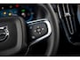Volvo EX40 Single Motor 70 kWh Plus Black Edition | Pixel LED koplampen | Elektrische stoelverstelling | Warmtepomp | 360 camera | Harman Kardon audio | Stoel- en stuurwielverwarming | LED mistlampen | Getint glas |