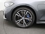 BMW 3-Serie 330e High Executive M-Pakket | Automaat | Lederen Bekleding | Apple Carplay/Android Auto | Parkeersensoren | Stoelverwarming |