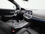 BMW 3-Serie 330e High Executive M-Pakket | Automaat | Lederen Bekleding | Apple Carplay/Android Auto | Parkeersensoren | Stoelverwarming |