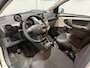 Toyota Aygo 1.0-12V Dynamic Navigator Airco|Navigatie|LMV|5-drs