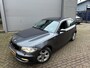 BMW 1-Serie 116i Introduction / INRUIL VERKREGEN / WIELAGER HOORBAAR / LICHT SCHADE DEUR