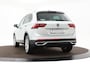 Volkswagen Tiguan 1.4 Tsi 245pk DSG eHybrid Elegance · Panoramadak · Camera · Keyless · Apple/Android Car Play · Navi · P-Sensoren · 18'' Inch ·