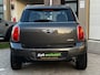 MINI Countryman Mini 1.6 Cooper Chili 123 PK / Airco / Nederlandse Auto / 16" Mult Spoke Velgen / Sport Int / 6 Bak / Handels prijs!