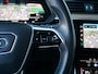 Audi Q8 e-tron 50 quattro S Edition 95 kWh 340 Pk Automaat Soh 96% / Massage stoel / Navi / Leer / Apple Carplay