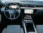 Audi Q8 e-tron 50 quattro S Edition 95 kWh 340 Pk Automaat Soh 96% / Massage stoel / Navi / Leer / Apple Carplay