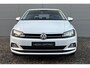 Volkswagen Polo 1.0 TSI Highline / Nederlandse Auto / Eerste Eigenaar / Adaptieve Cruise Control / Parkeercamera achter / Climate control / Navigatie & Apple Car Play / Alarm Klasse 3 / 17 inch Licht metalen velgen