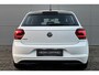 Volkswagen Polo 1.0 TSI Highline / Nederlandse Auto / Eerste Eigenaar / Adaptieve Cruise Control / Parkeercamera achter / Climate control / Navigatie & Apple Car Play / Alarm Klasse 3 / 17 inch Licht metalen velgen