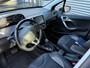 Peugeot 2008 1.2 PureTech Allure Automaat!! | PDC | Clima | Riem v.v. | LM Velgen | Trekhaak | Stoelverwarming | RIJKLAARPRIJS INCL 12 MAANDEN GARANTIE EN BEURT