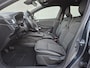 Renault Clio 1.0 TCe Intens Handgeschakeld / Allseason banden / Pack winter / Pack Easy Link / Apple Carplay Android Auto / Stuur-, en Stoel verwarming / Cruise control / Navigatie / Keyless Entry/Start / Draadloze telefoon lader /