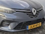 Renault Clio 1.0 TCe Intens Handgeschakeld / Allseason banden / Pack winter / Pack Easy Link / Apple Carplay Android Auto / Stuur-, en Stoel verwarming / Cruise control / Navigatie / Keyless Entry/Start / Draadloze telefoon lader /