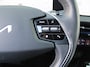 Kia EV6 Plus AWD 77.4 kWh | 325 PK | Trekhaak | Stuur-/stoelverwarming + ventilatie | Camera | Cruise adapt. | Elek. stoelverstelling + achterklep | 19" LM |