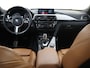BMW 3-Serie Touring 320i M Sport Edition | Panoramadak | Stoel/Stuurverwarming | Navigatie | Parkeersensoren | Elektr. Achterklep |