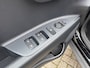 Kia Stonic 1.0 T-GDI MHEV 100pk DynamicPlusLine | Stoel/Stuurwielverwarming | Navigatie | Climate Control | Camera | Lichtmetalen Velgen |