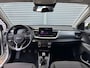 Kia Stonic 1.0 T-GDI MHEV 100pk DynamicPlusLine | Stoel/Stuurwielverwarming | Navigatie | Climate Control | Camera | Lichtmetalen Velgen |