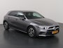 Mercedes-Benz A-klasse 180 Business Line | Apple carplay | Widescreen | Achteruitrijcamera | LED | Stoelverwarming |