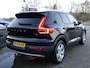 Volvo XC40 2.0 T4 Momentum TREKH. | NAVI | LMV | CRUISE | PDC